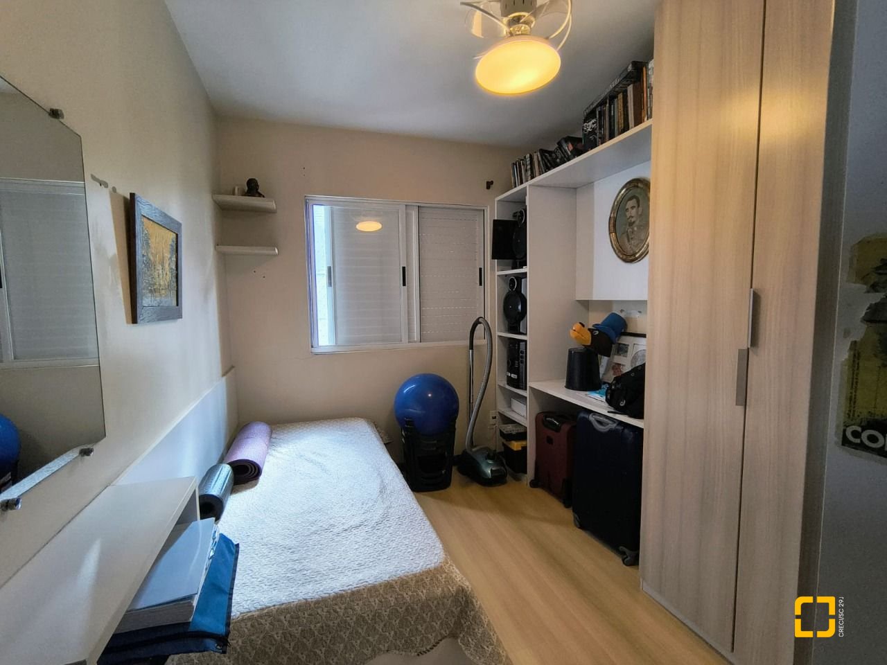 Apartamento com 91m², 4 quartos (sendo 1 suíte), 1 garagem, no bairro Abraão em Florianópolis