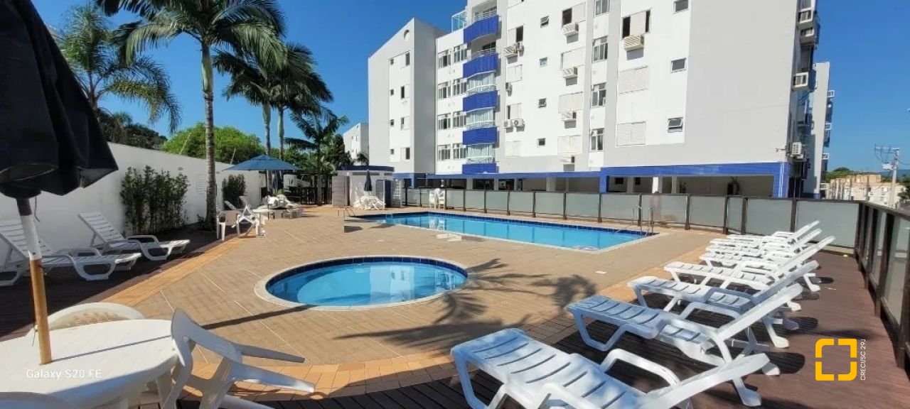 Apartamento com 91m², 4 quartos (sendo 1 suíte), 1 garagem, no bairro Abraão em Florianópolis