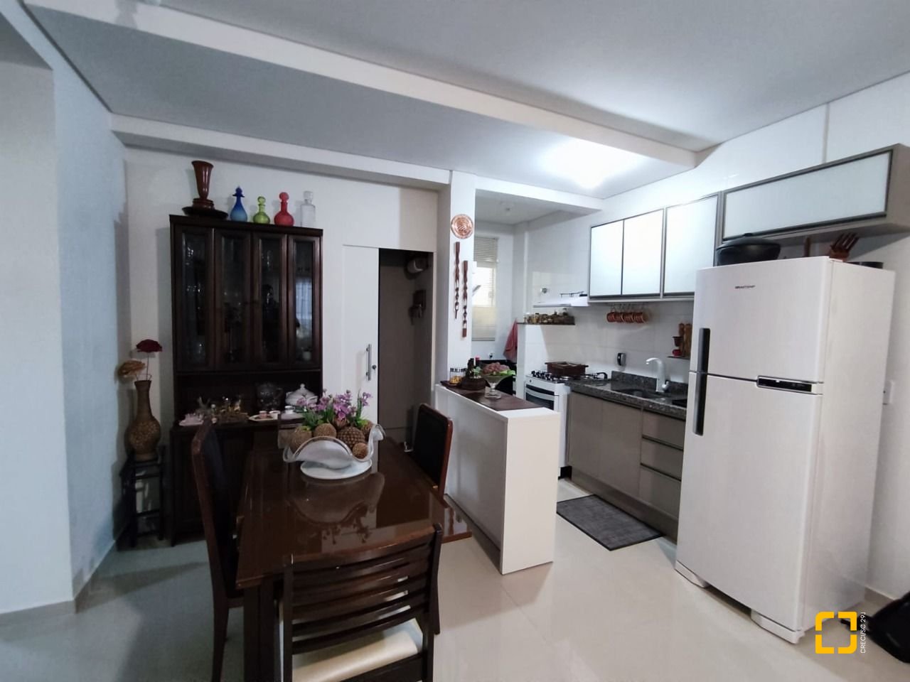 Apartamento com 74m², 3 quartos (sendo 1 suíte), 1 garagem, no bairro Ingleses em Florianópolis