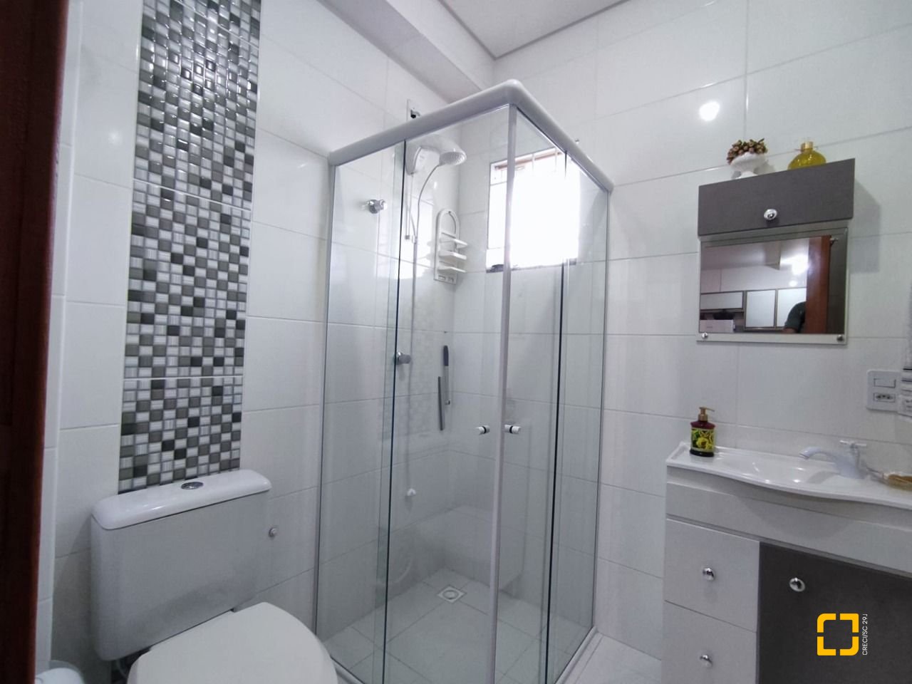 Apartamento com 74m², 3 quartos (sendo 1 suíte), 1 garagem, no bairro Ingleses em Florianópolis