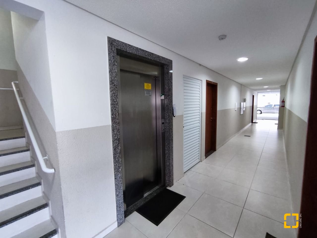 Apartamento com 74m², 3 quartos (sendo 1 suíte), 1 garagem, no bairro Ingleses em Florianópolis