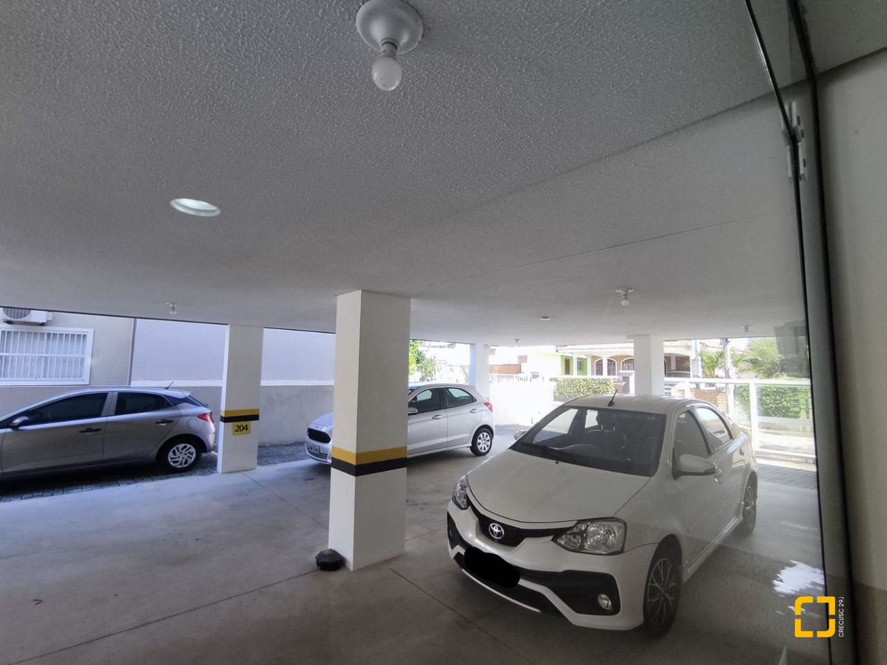Apartamento com 74m², 3 quartos (sendo 1 suíte), 1 garagem, no bairro Ingleses em Florianópolis