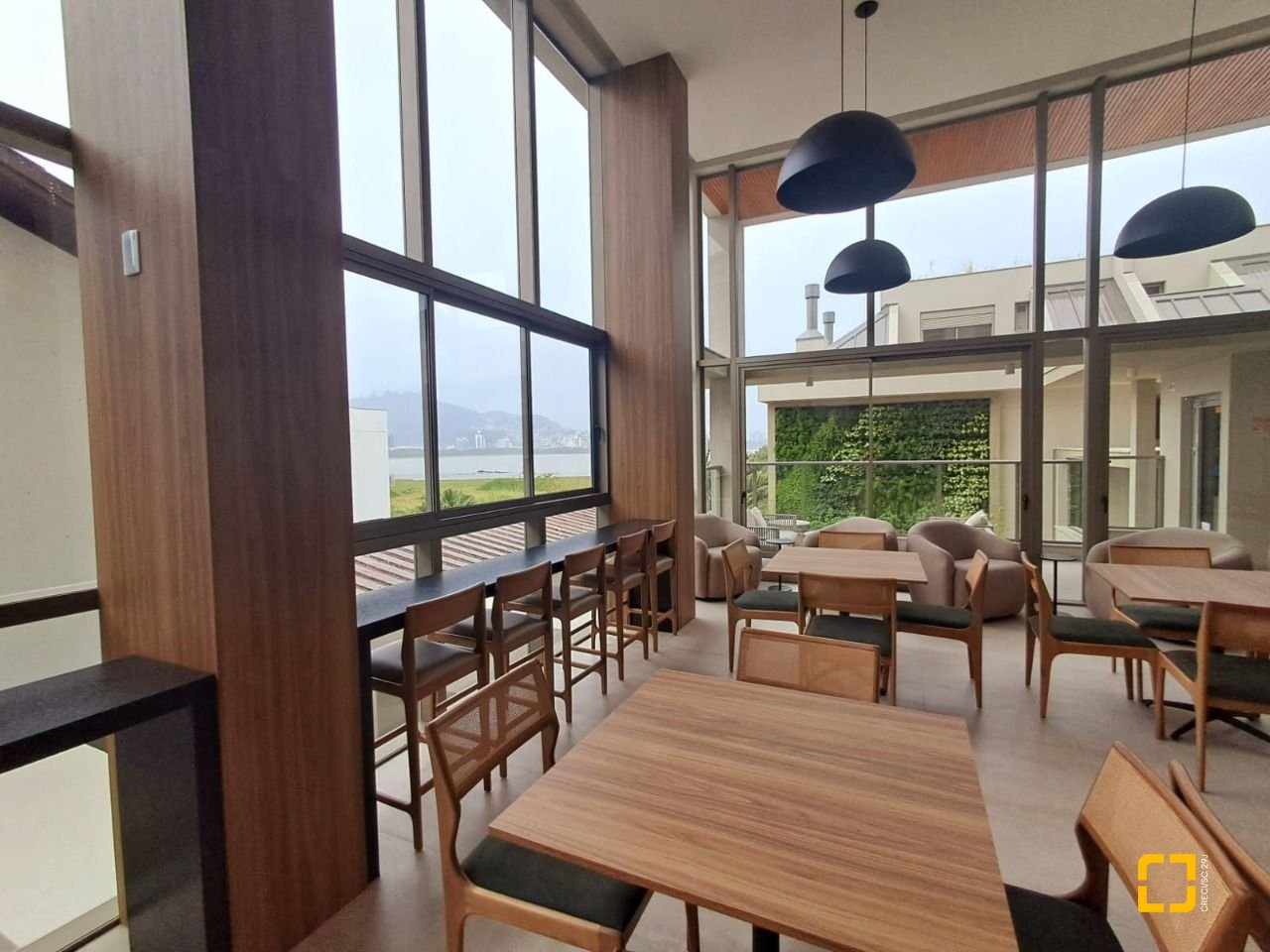 Studio com 41m², 1 quarto, 1 garagem, no bairro João Paulo em Florianópolis