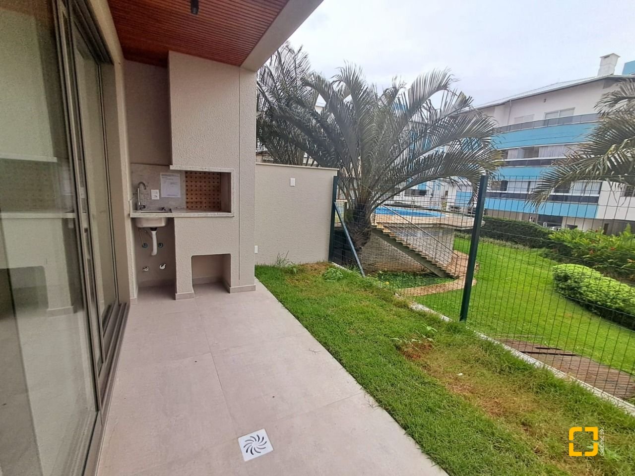 Studio com 41m², 1 quarto, 1 garagem, no bairro João Paulo em Florianópolis