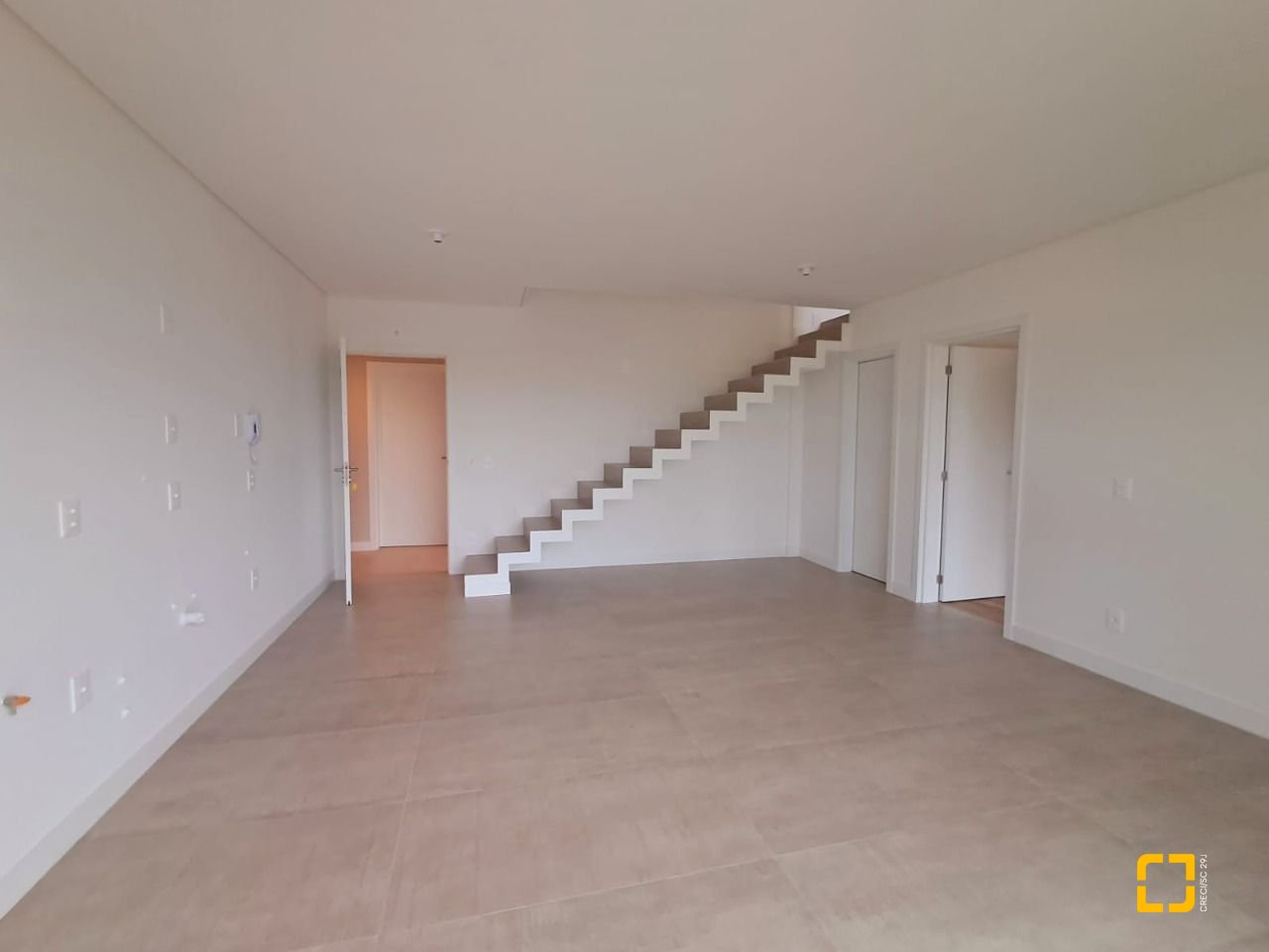 Apartamento com 100m², 2 quartos, 2 garagens, no bairro João Paulo em Florianópolis
