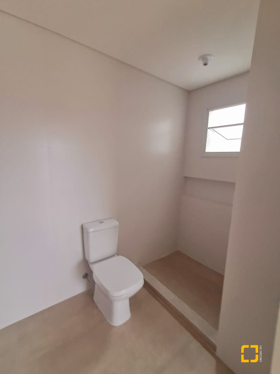 Apartamento com 100m², 2 quartos, 2 garagens, no bairro João Paulo em Florianópolis