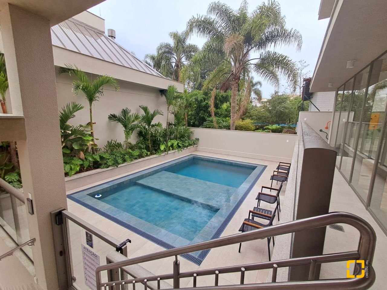 Apartamento com 100m², 2 quartos, 2 garagens, no bairro João Paulo em Florianópolis
