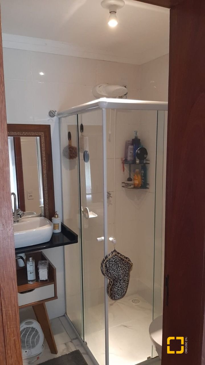 Apartamento com 67m², 3 quartos (sendo 1 suíte), 1 garagem, no bairro Ingleses em Florianópolis