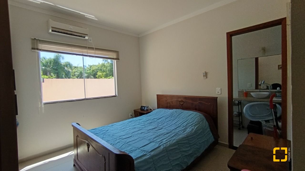 Apartamento com 91m², 4 quartos (sendo 1 suíte), 1 garagem, no bairro Ingleses em Florianópolis