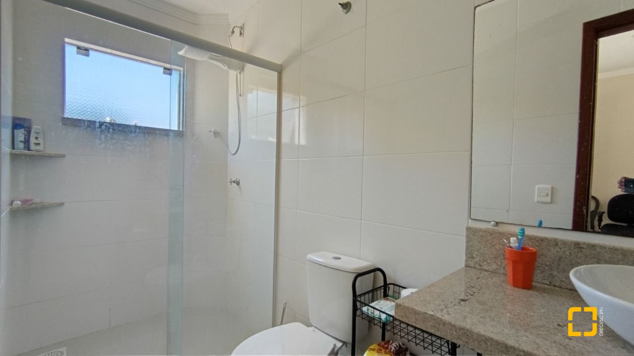 Apartamento com 91m², 4 quartos (sendo 1 suíte), 1 garagem, no bairro Ingleses em Florianópolis