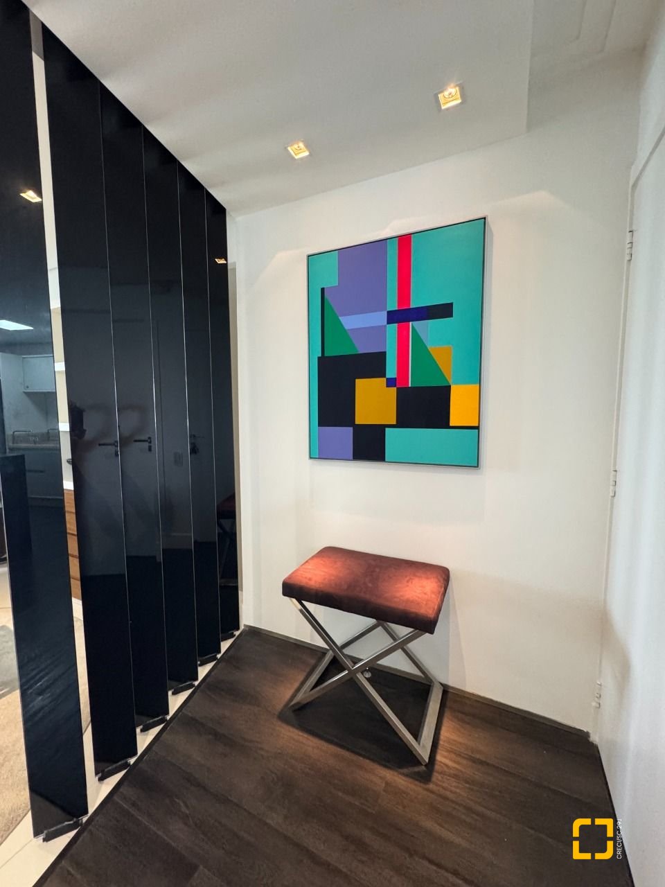 Apartamento com 162m², 4 quartos (sendo 2 suítes), 2 garagens, no bairro Agronômica em Florianópolis