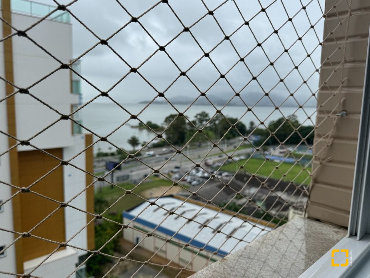 Apartamento com 162m², 4 quartos (sendo 2 suítes), 2 garagens, no bairro Agronômica em Florianópolis