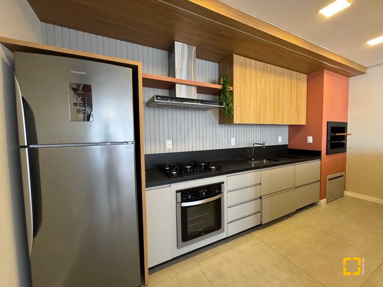 Apartamento com 69m², 3 quartos (sendo 1 suíte), 1 garagem, no bairro Coqueiros em Florianópolis