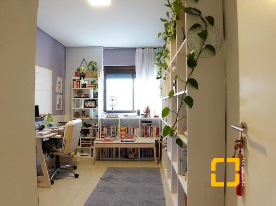 Apartamento com 118m², 6 quartos (sendo 3 suítes), 2 garagens, no bairro Kobrasol em São José