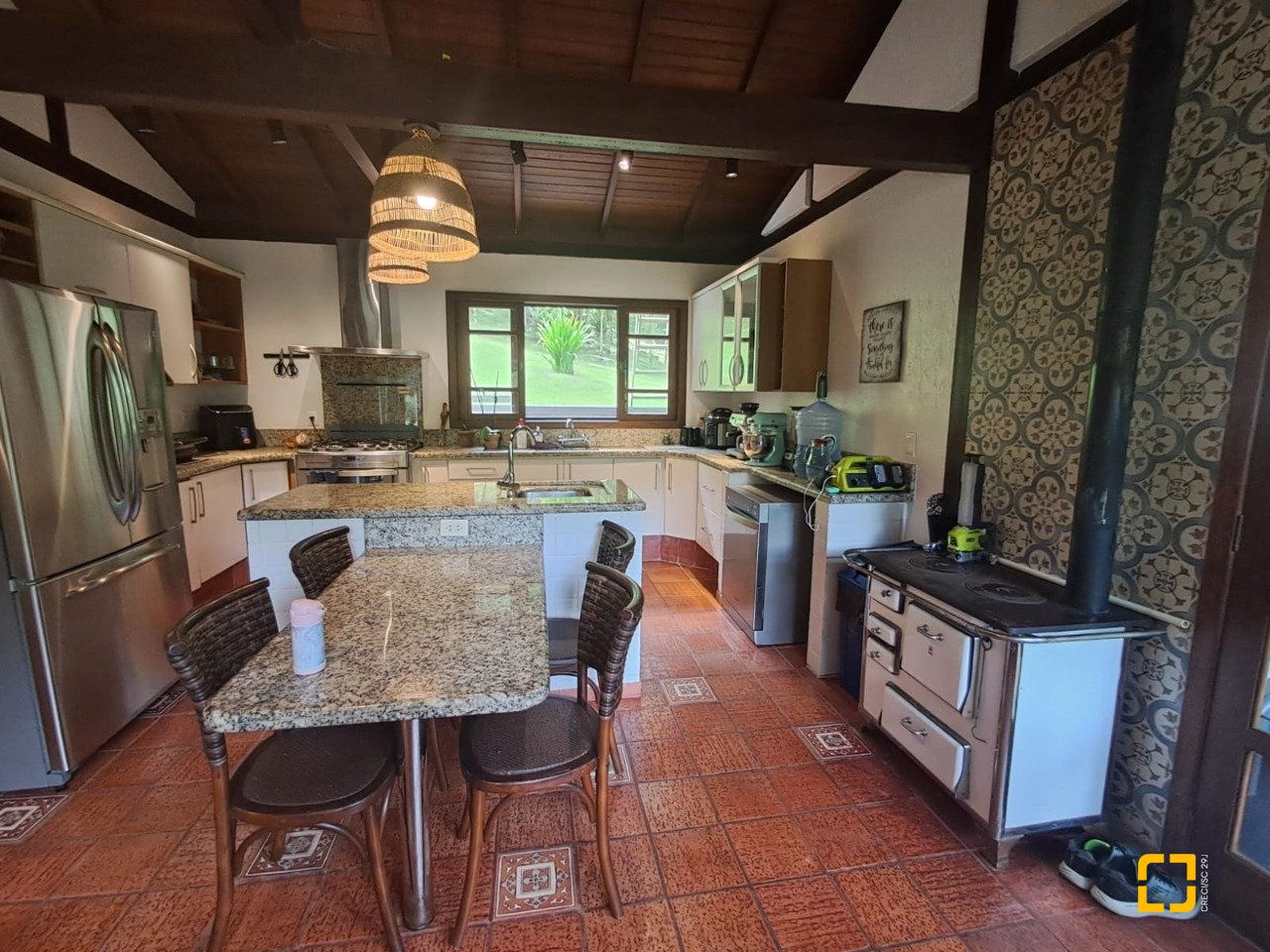 Casa de Condomínio com 1772m², 14 quartos (sendo 3 suítes), 10 garagens, no bairro Vargem Grande em Florianópolis