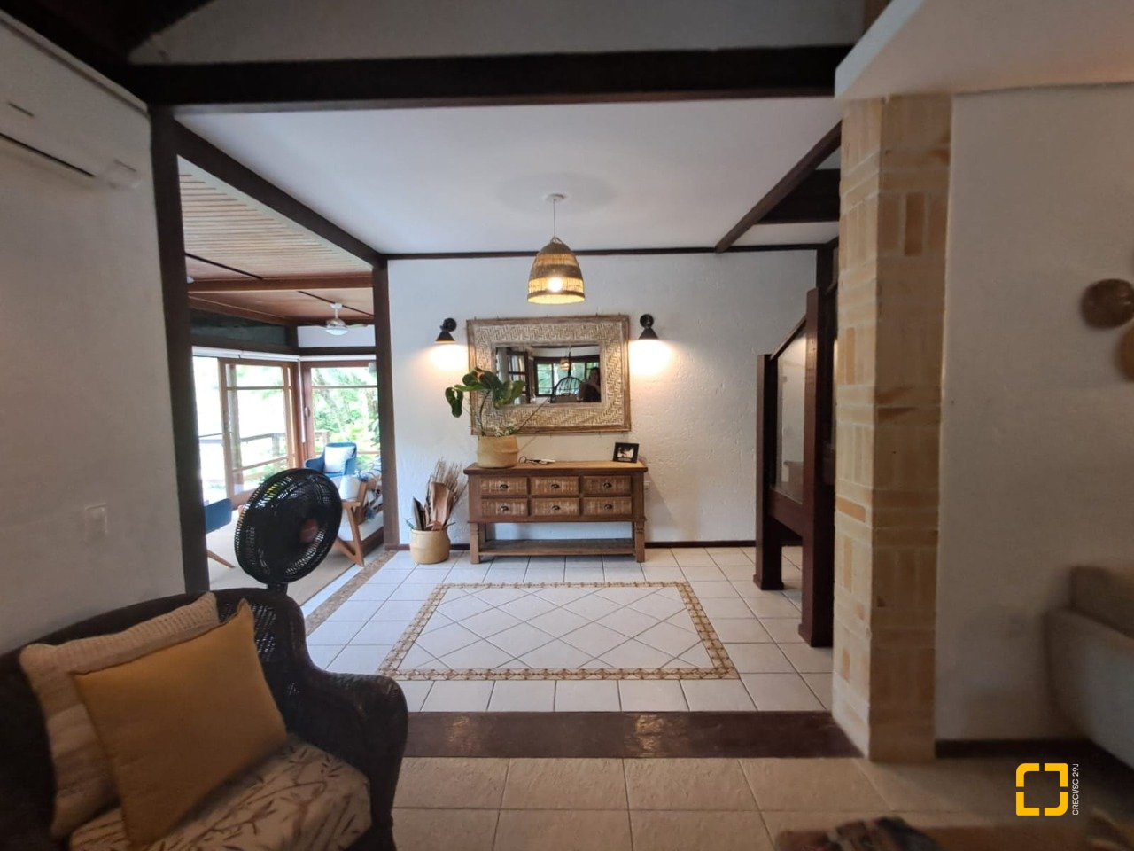 Casa de Condomínio com 1772m², 14 quartos (sendo 3 suítes), 10 garagens, no bairro Vargem Grande em Florianópolis