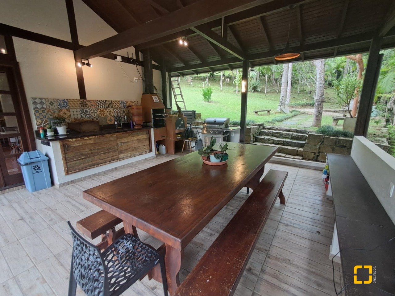 Casa de Condomínio com 1772m², 11 quartos (sendo 3 suítes), 10 garagens, no bairro Vargem Grande em Florianópolis