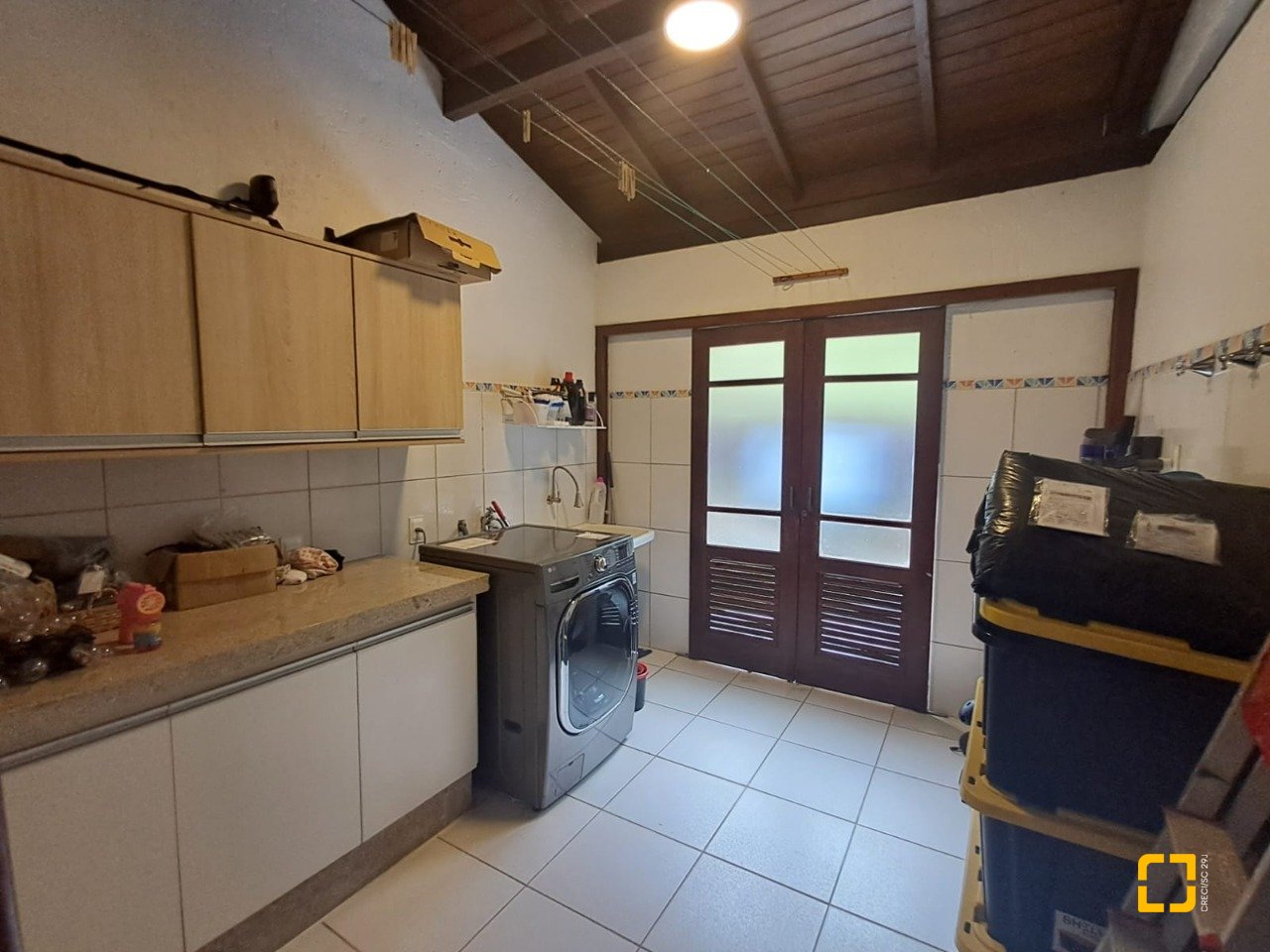 Casa de Condomínio com 1772m², 11 quartos (sendo 3 suítes), 10 garagens, no bairro Vargem Grande em Florianópolis