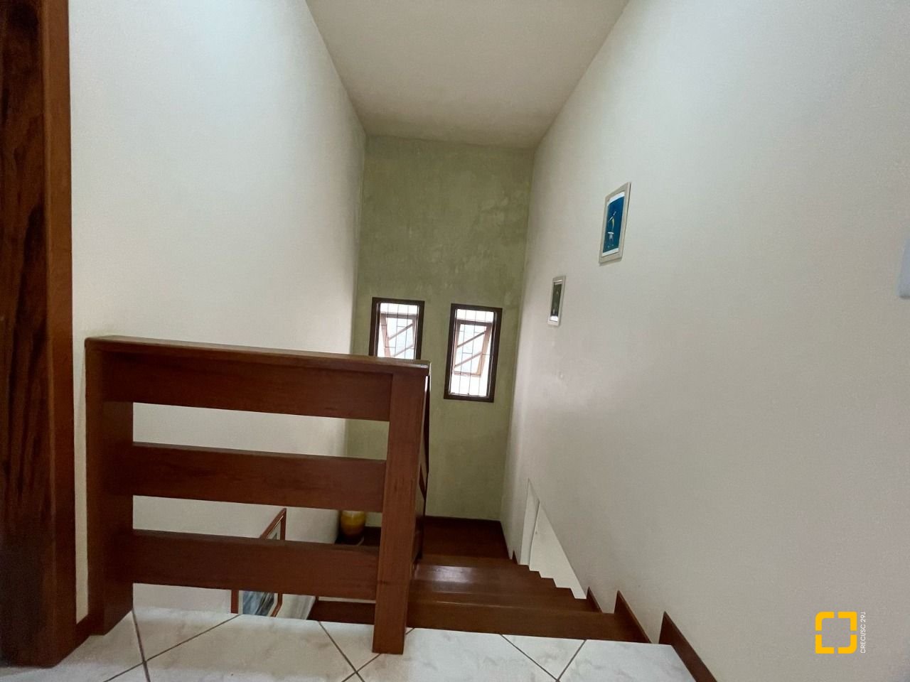Casa com 223m², 4 quartos (sendo 1 suíte), 2 garagens, no bairro Ingleses em Florianópolis