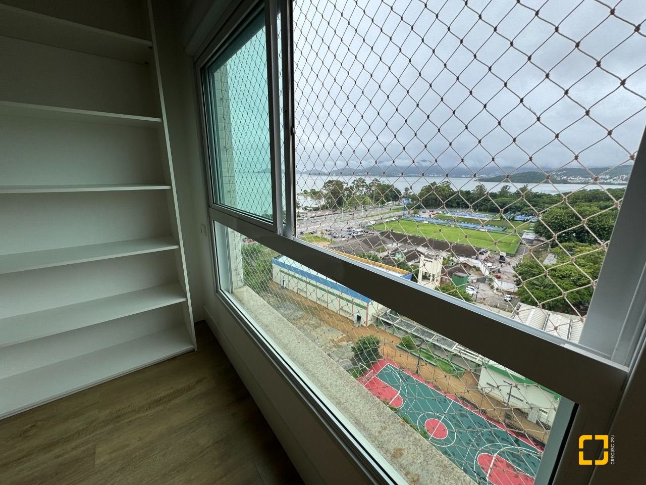Apartamento com 165m², 6 quartos (sendo 3 suítes), 2 garagens, no bairro Agronômica em Florianópolis