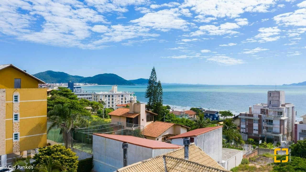 Terreno com 434m², no bairro Ingleses em Florianópolis