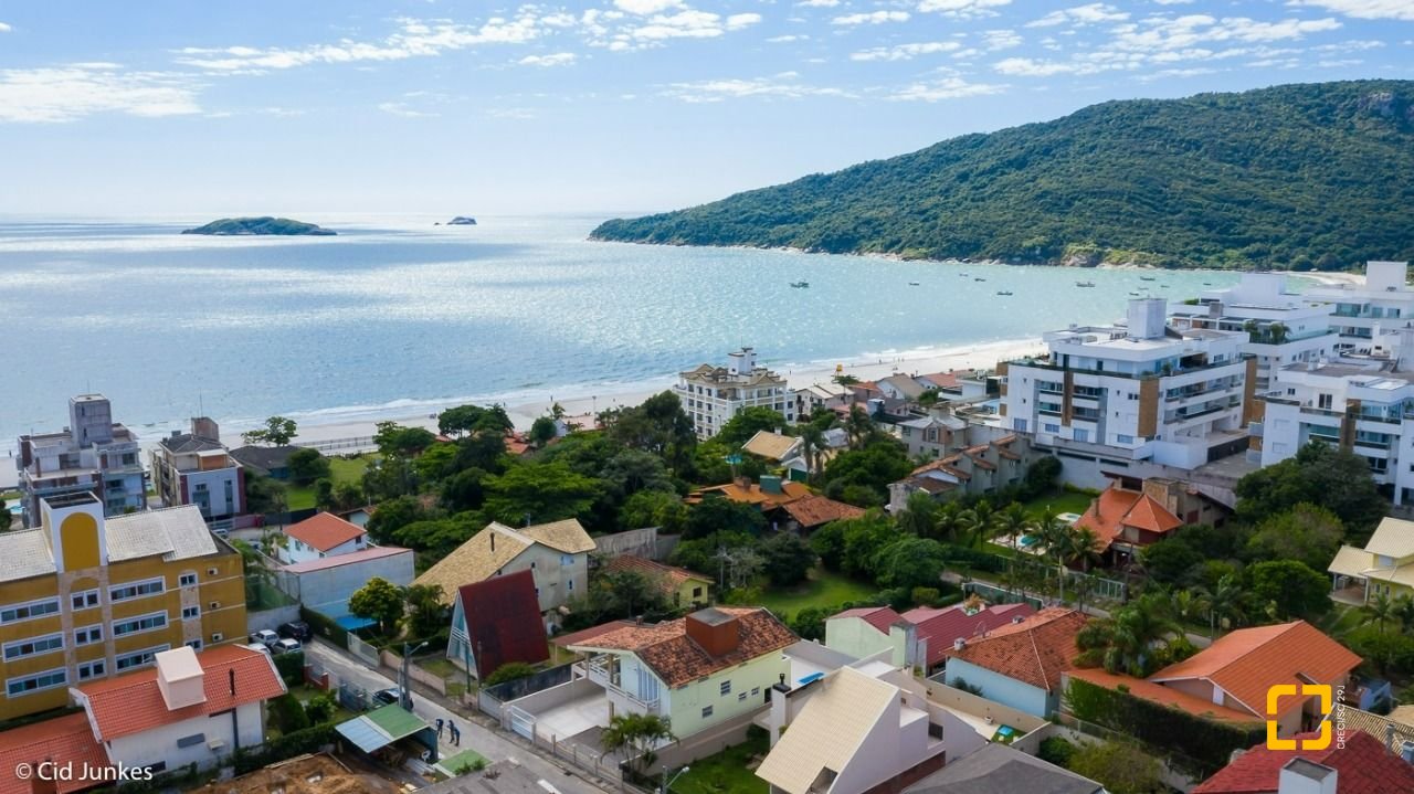 Terreno com 434m², no bairro Ingleses em Florianópolis