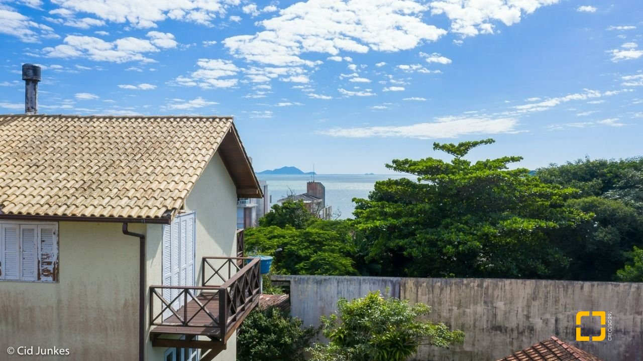 Terreno com 434m², no bairro Ingleses em Florianópolis