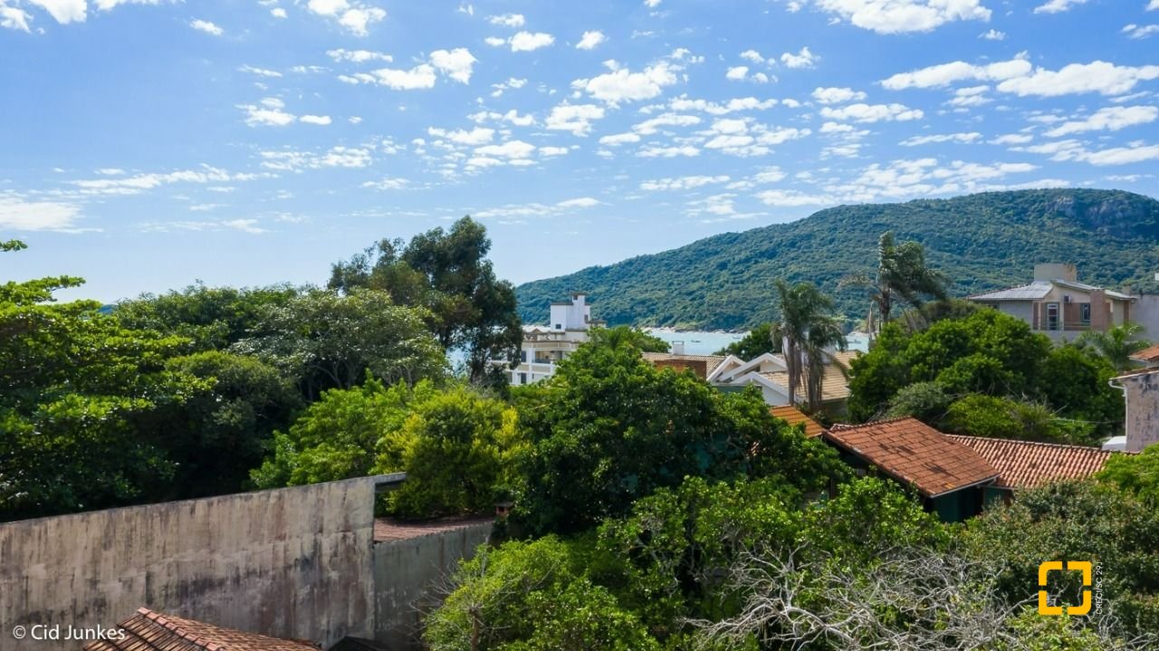Terreno com 434m², no bairro Ingleses em Florianópolis