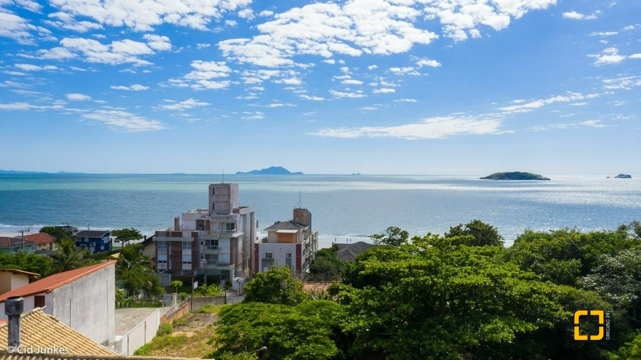Terreno com 434m², no bairro Ingleses em Florianópolis