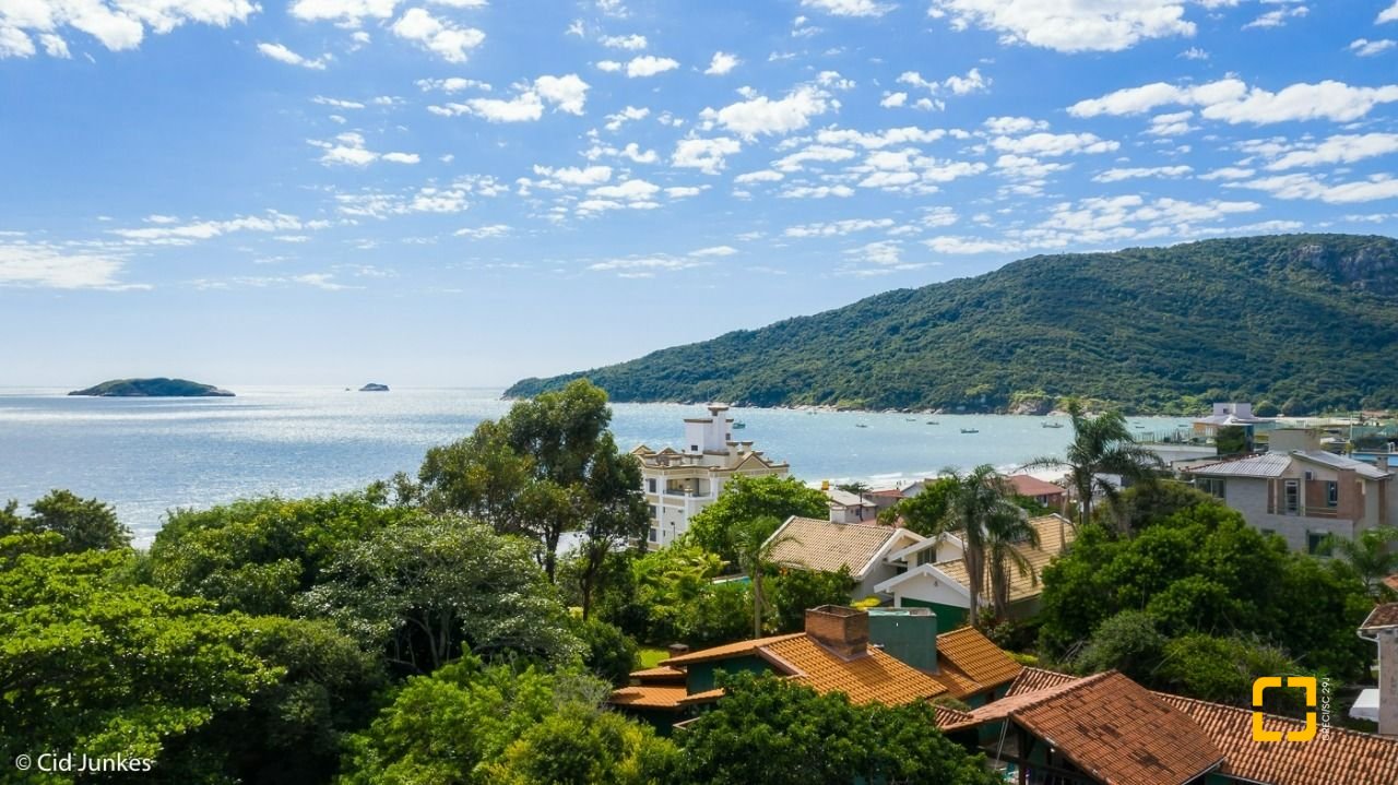 Terreno com 434m², no bairro Ingleses em Florianópolis