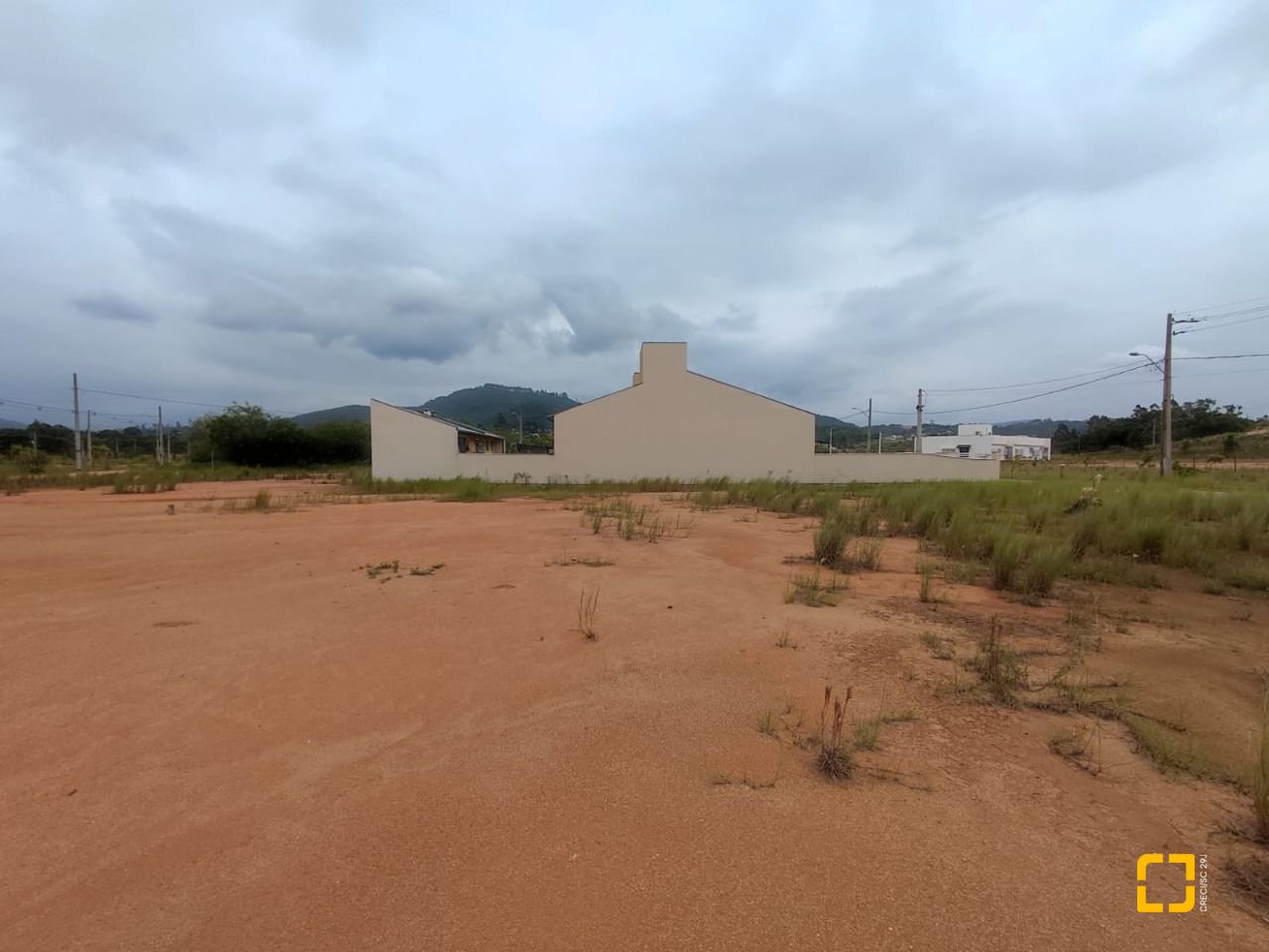 Terreno com 375m², no bairro Areias de Baixo em Governador Celso Ramos
