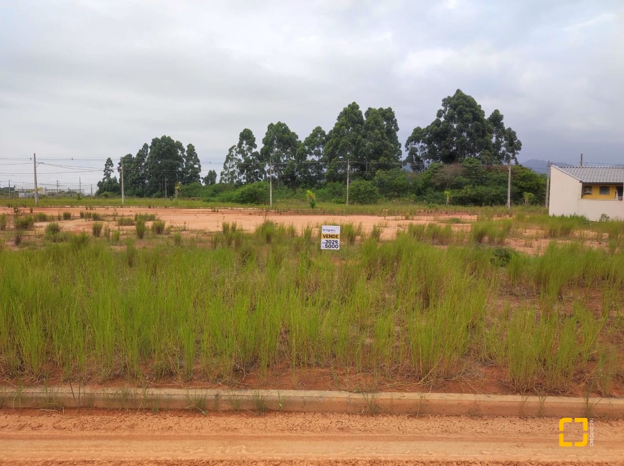 Terreno com 375m², no bairro Areias de Baixo em Governador Celso Ramos