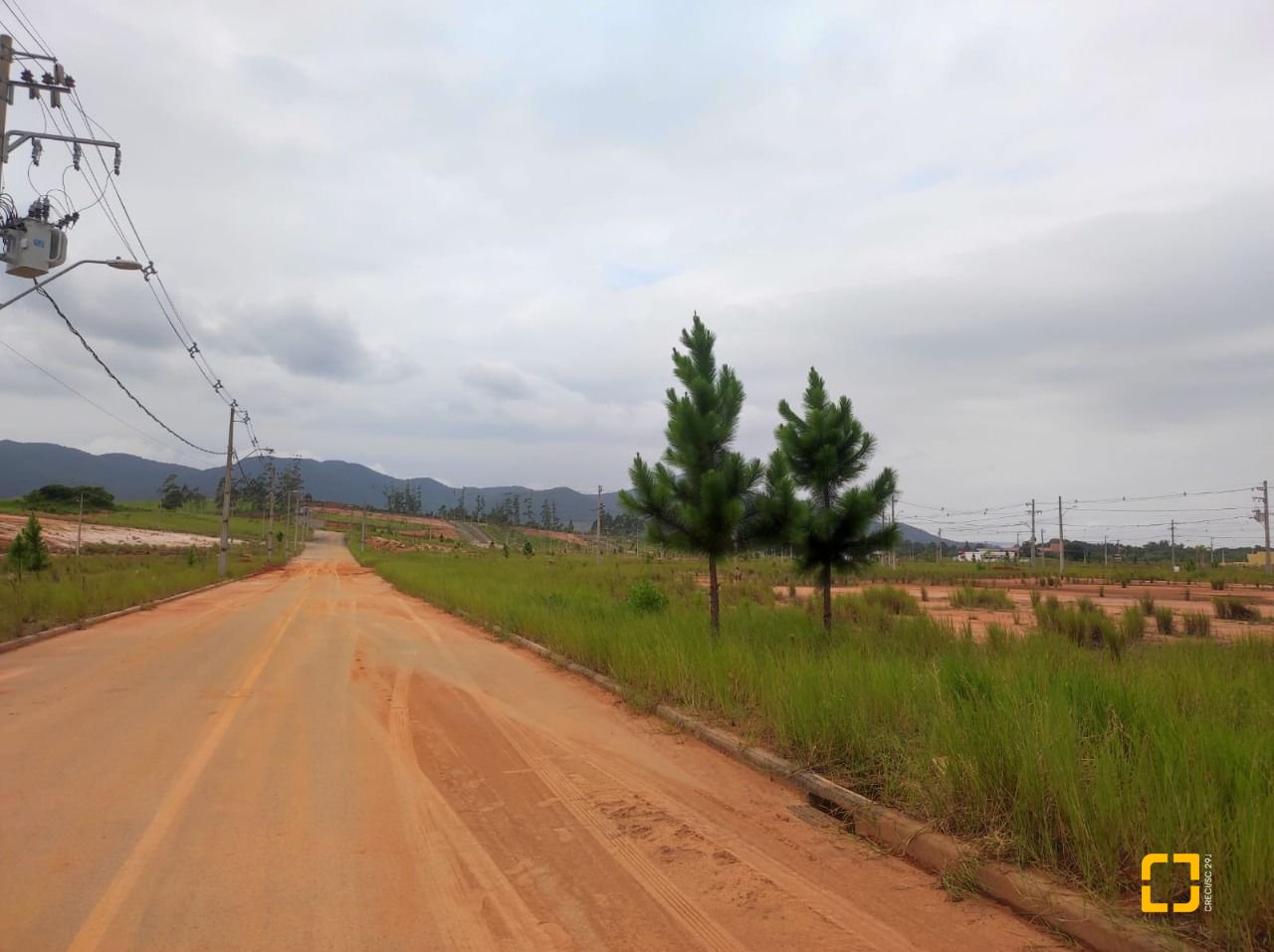 Terreno com 375m², no bairro Areias de Baixo em Governador Celso Ramos