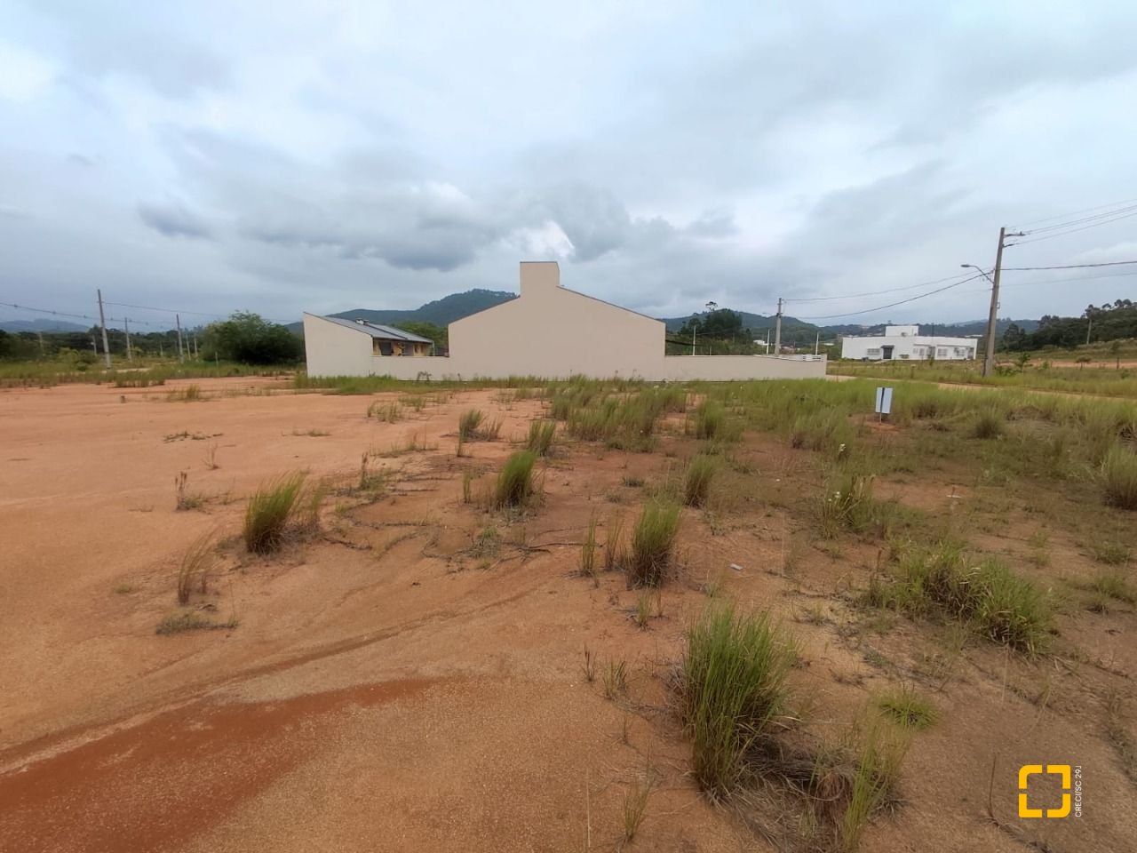 Terreno com 375m², no bairro Areias de Baixo em Governador Celso Ramos