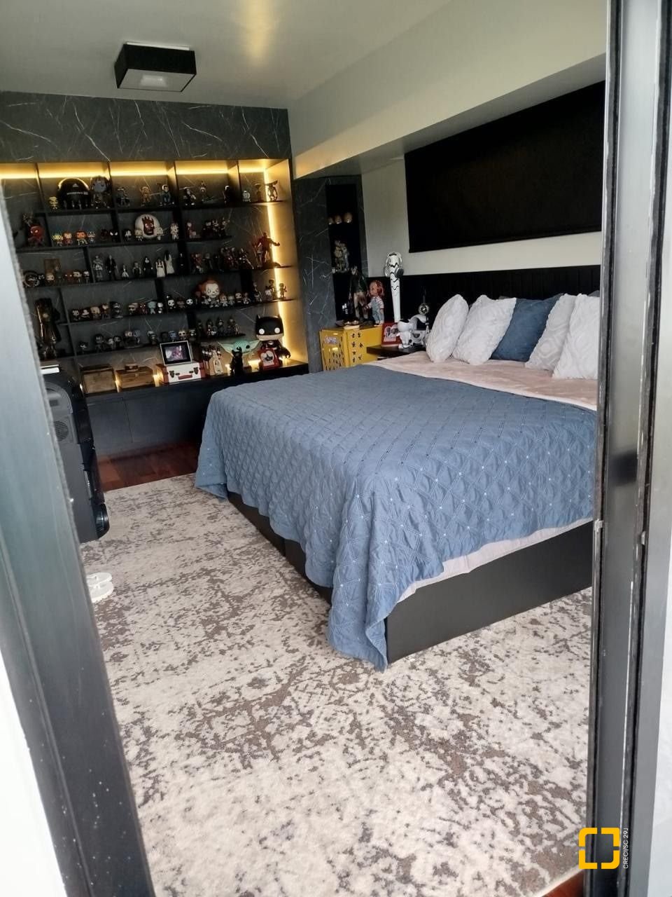 Casa com 180m², 4 quartos (sendo 1 suíte), 2 garagens, no bairro Rio Tavares em Florianópolis