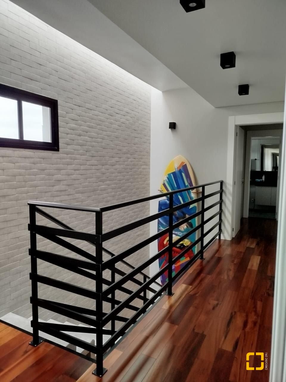 Casa com 180m², 4 quartos (sendo 1 suíte), 2 garagens, no bairro Rio Tavares em Florianópolis