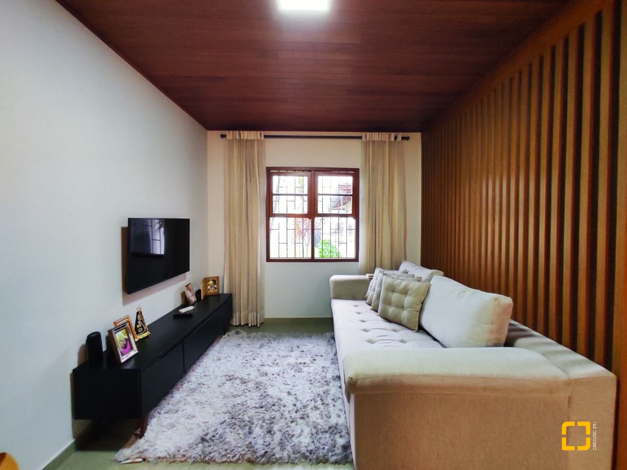 Casa com 165m², 3 quartos, 2 garagens, no bairro Jardim Eldorado em Palhoça