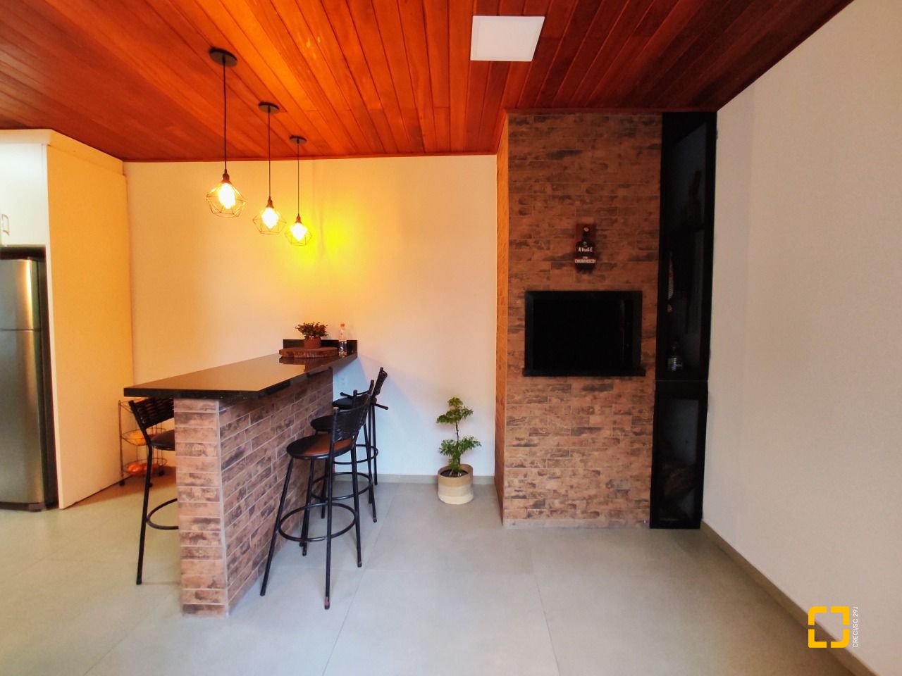 Casa com 165m², 3 quartos, 2 garagens, no bairro Jardim Eldorado em Palhoça