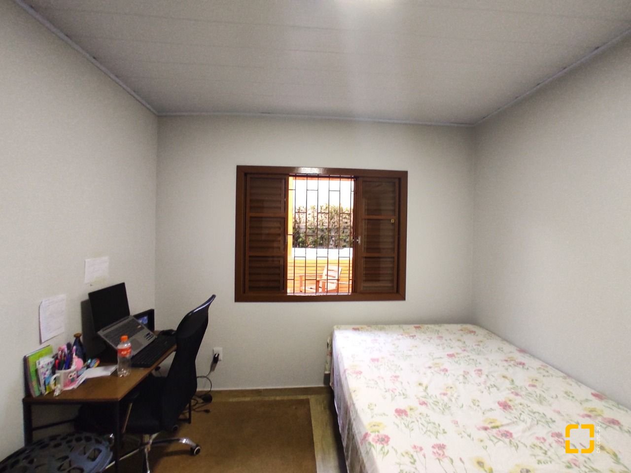 Casa com 165m², 3 quartos, 2 garagens, no bairro Jardim Eldorado em Palhoça
