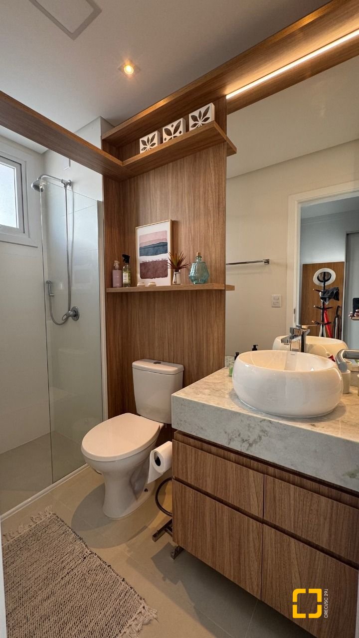 Apartamento com 69m², 4 quartos (sendo 2 suítes), 2 garagens, no bairro Ingleses em Florianópolis