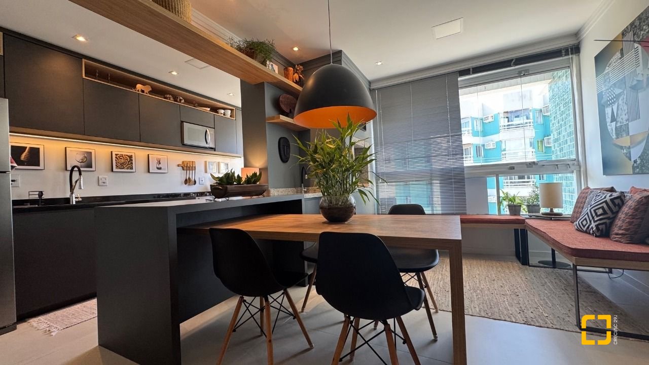 Apartamento com 69m², 4 quartos (sendo 2 suítes), 2 garagens, no bairro Ingleses em Florianópolis