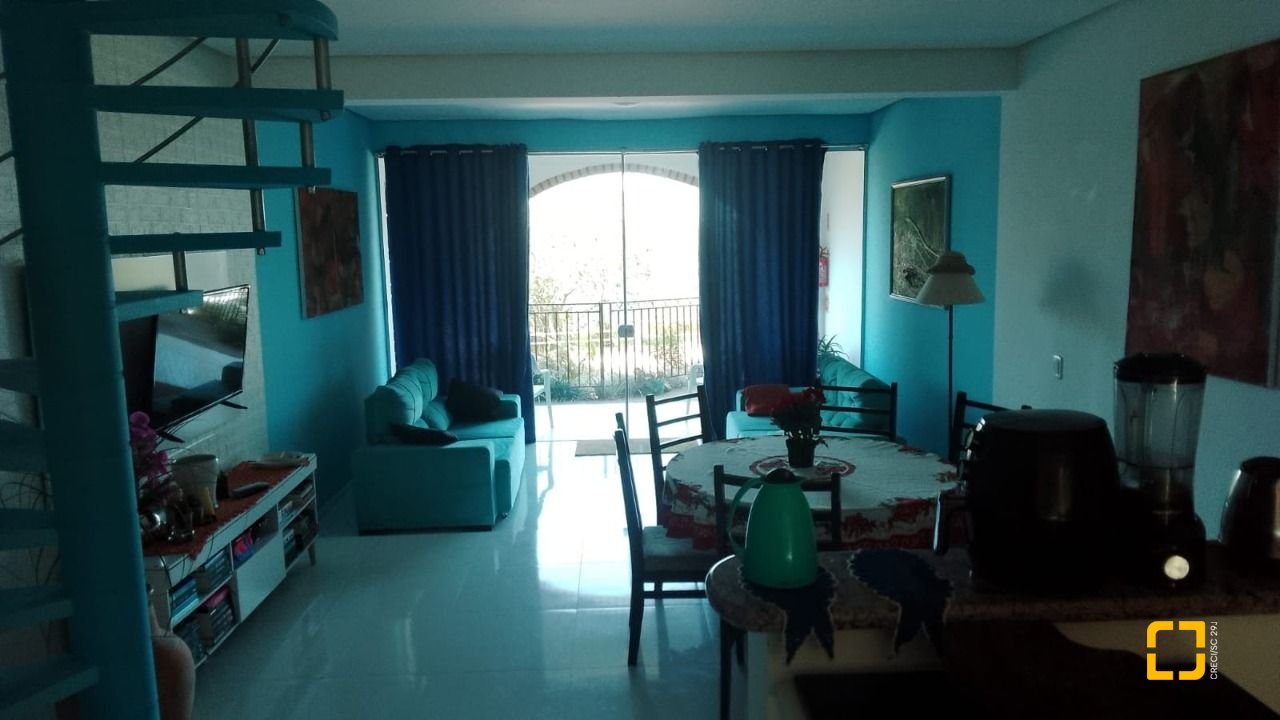 Apartamento com 490m², 6 quartos (sendo 1 suíte), 4 garagens, no bairro Campeche em Florianópolis