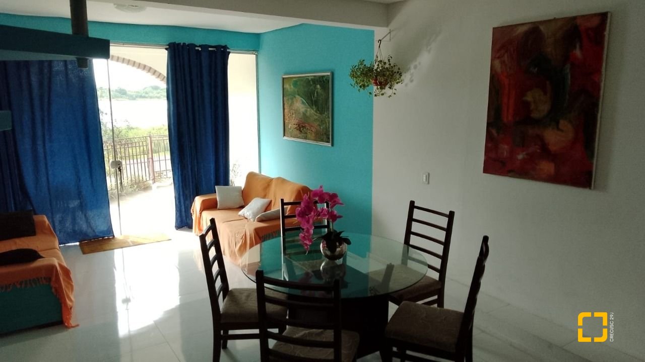Apartamento com 490m², 6 quartos (sendo 1 suíte), 4 garagens, no bairro Campeche em Florianópolis