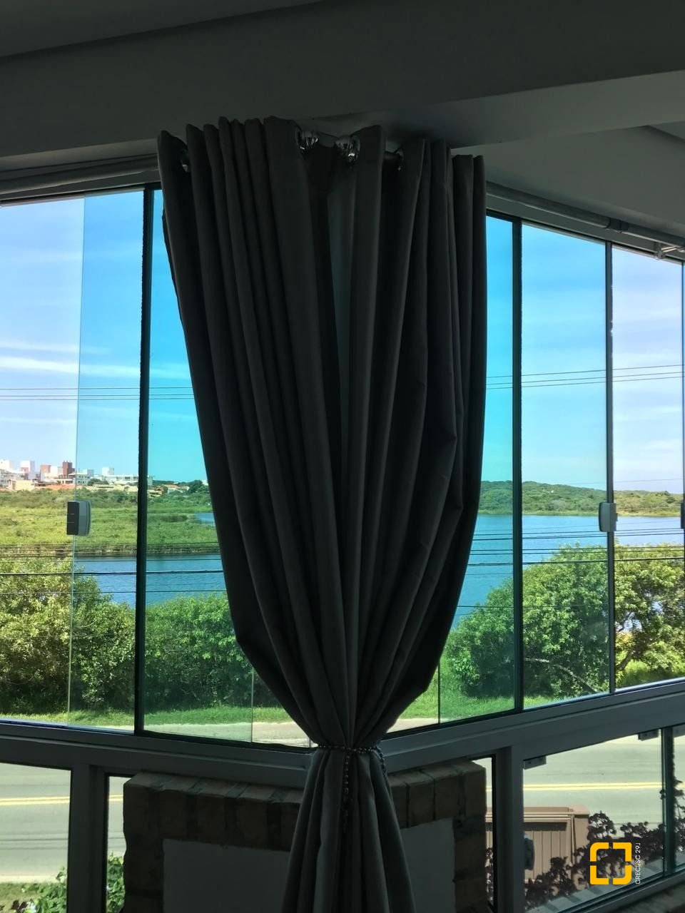 Apartamento com 490m², 6 quartos (sendo 1 suíte), 4 garagens, no bairro Campeche em Florianópolis