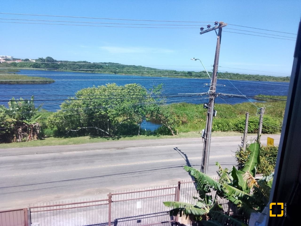 Apartamento com 490m², 6 quartos (sendo 1 suíte), 4 garagens, no bairro Campeche em Florianópolis