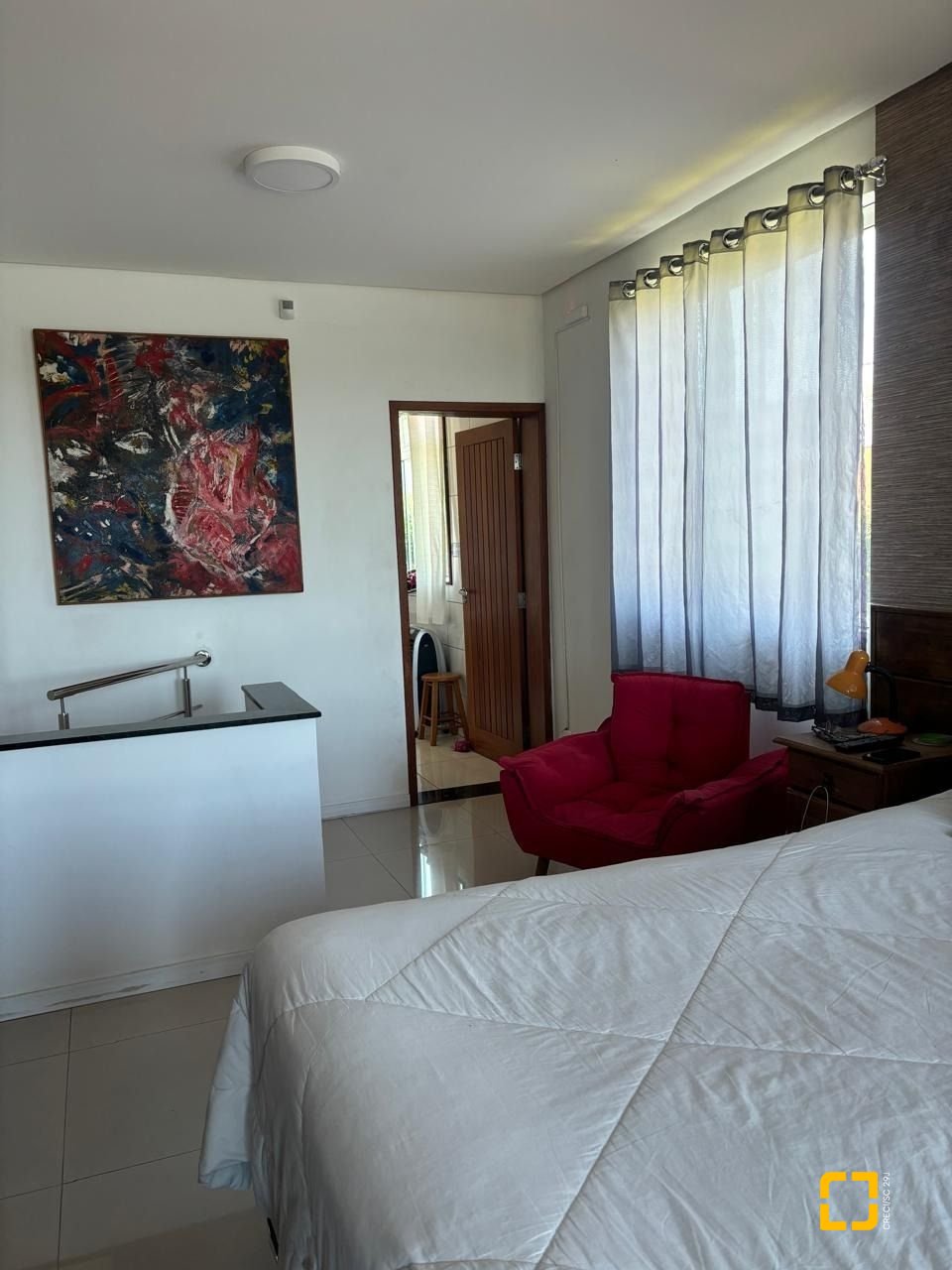 Apartamento com 490m², 6 quartos (sendo 1 suíte), 4 garagens, no bairro Campeche em Florianópolis