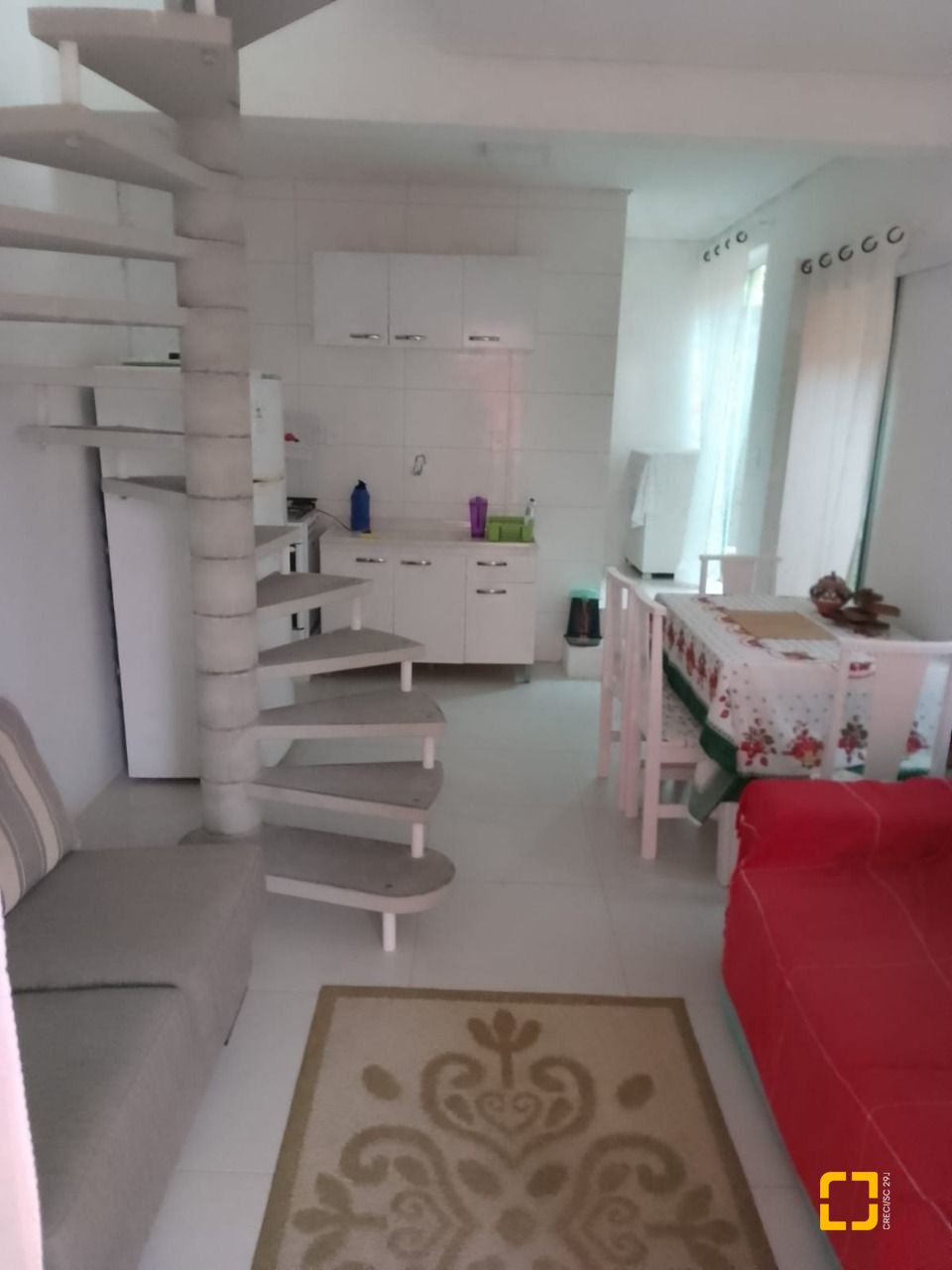 Apartamento com 490m², 6 quartos (sendo 1 suíte), 4 garagens, no bairro Campeche em Florianópolis