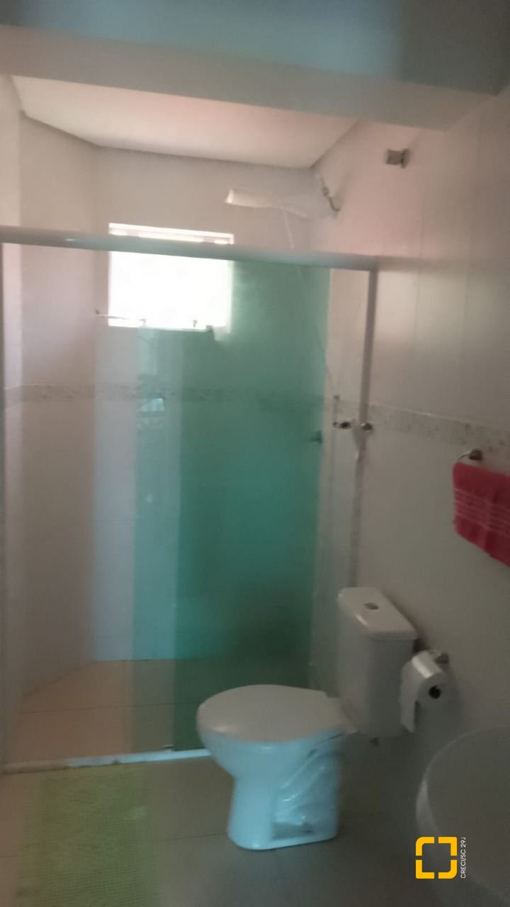 Apartamento com 490m², 6 quartos (sendo 1 suíte), 4 garagens, no bairro Campeche em Florianópolis