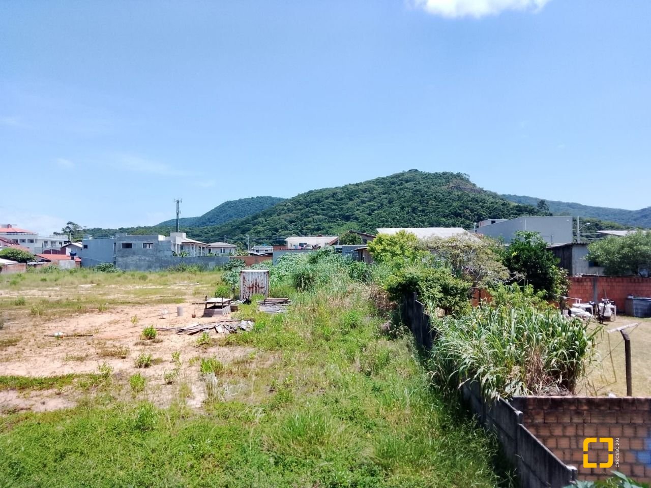 Apartamento com 490m², 6 quartos (sendo 1 suíte), 4 garagens, no bairro Campeche em Florianópolis