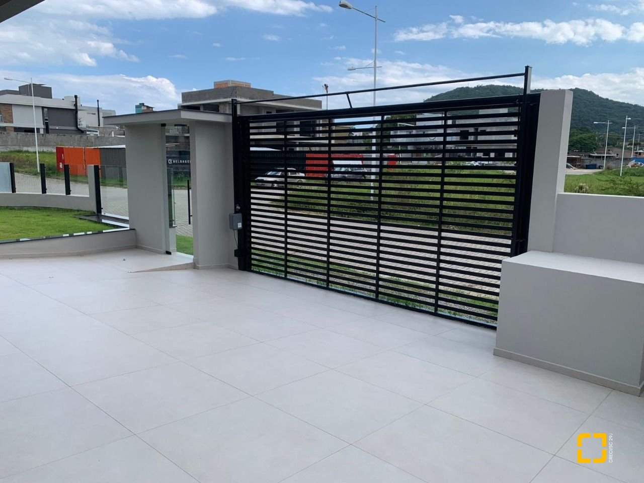 Casa com 311m², no bairro Rio Tavares em Florianópolis
